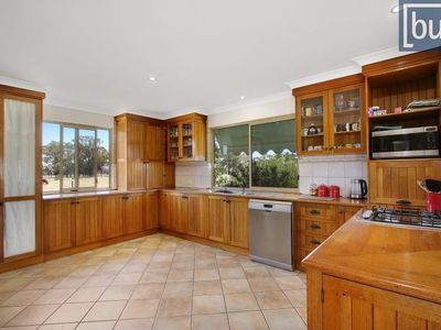 884 Chiltern-Yackandandah Road, Indigo Valley