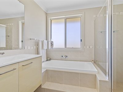 8 Motum Avenue, Tea Gardens