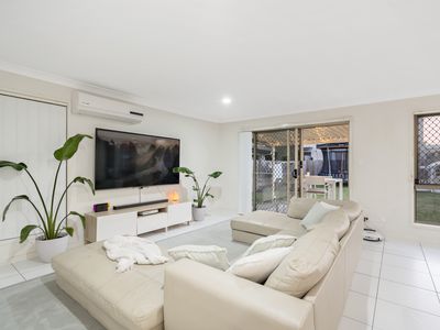 39 Park Esplanade, Coomera