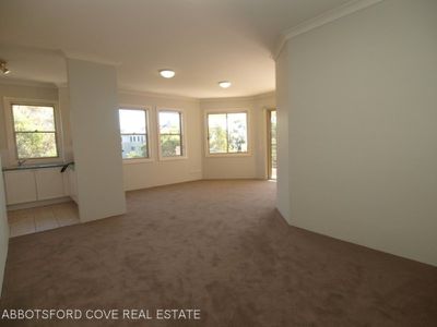 20 / 3 Blackwall Point Road, Abbotsford