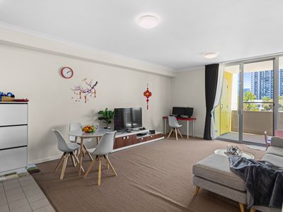 10 / 28 Goodwood Parade, Burswood