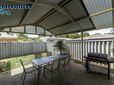 11 ARUM CORNER, Glen Iris