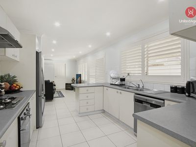9 Athlone Street, Cecil Hills