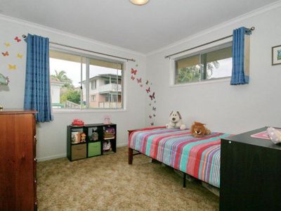 25 Sunstone Street, Manly West