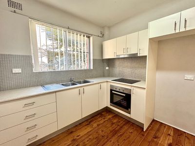 2 / 27 Park Street, Campsie