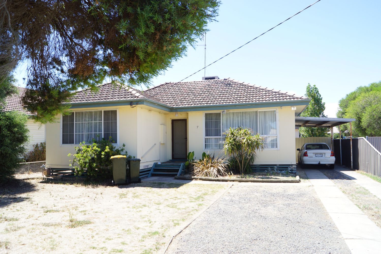 7 Langlands Street, Horsham