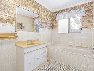 13 Olympia Avenue, Barlows Hill