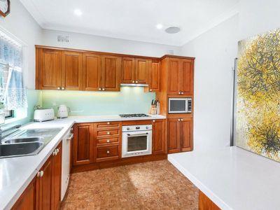 32 Fraser Avenue, Eastgardens