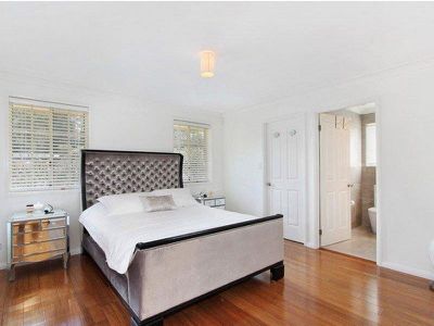 8 Loyalty Road, North Rocks