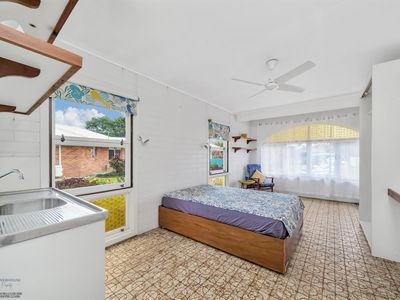 4 Riverside Cres, Innisfail Estate