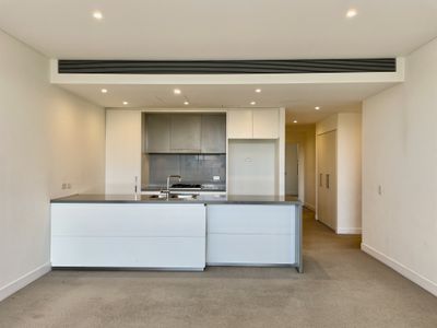 811 / 105 Ross Street, Forest Lodge