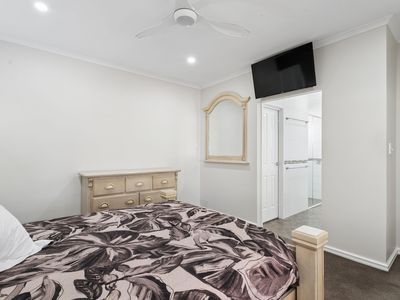 242A Morley Drive East, Eden Hill