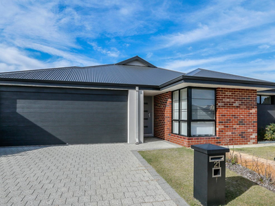 21 Chucklebud Street, Banksia Grove