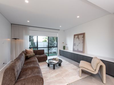 26B Tristania Rise, Duncraig