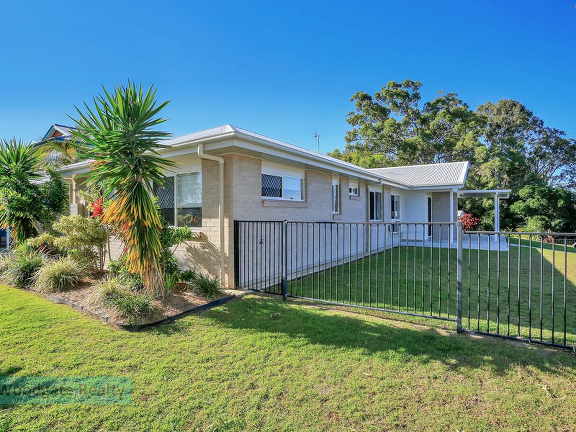 1 Ocean View Drive, Woodgate