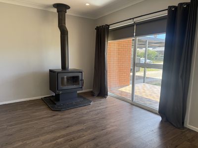 2 Clematis Street, Forbes