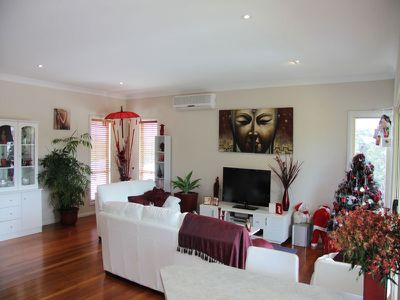 4 / 3 Coastal View Drive, Tallwoods Village