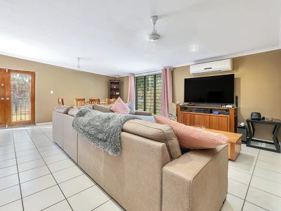 10 Baldwin Drive, Woodroffe