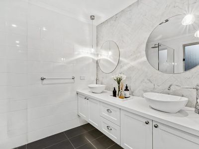 11 Normanton Place, Berwick
