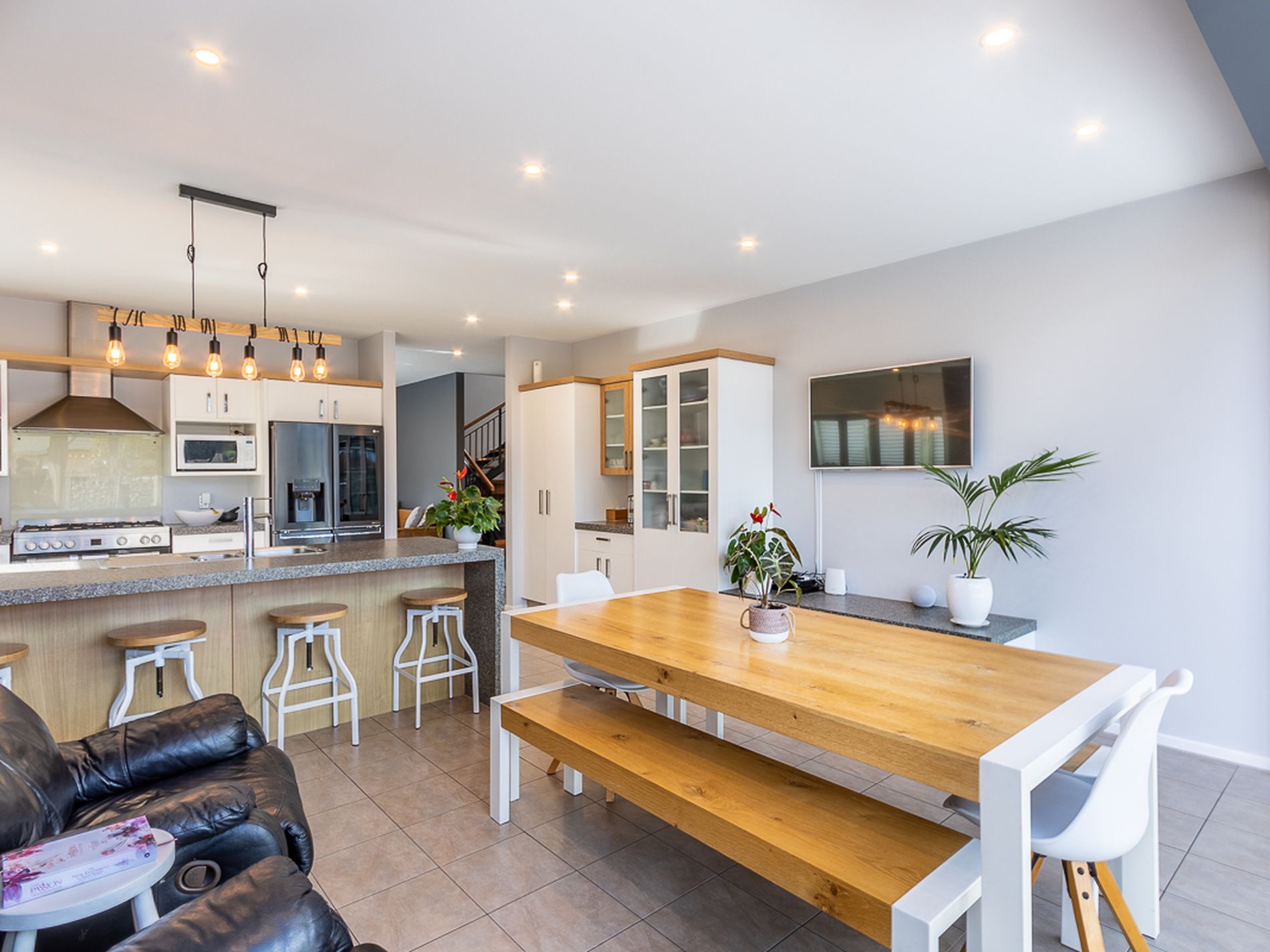 61 Quadrant Heights, Paraparaumu