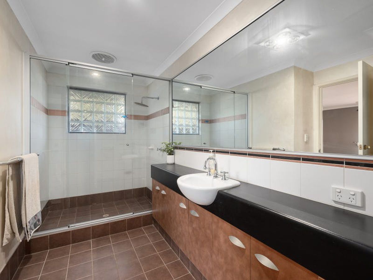 28 Rosewood Lane, Thornlie