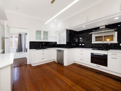 17 Hawken Drive, St Lucia