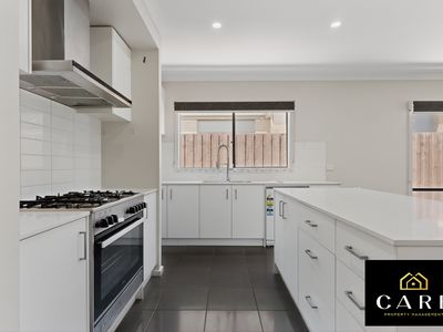 80 Fiorelli Boulevard, Cranbourne East