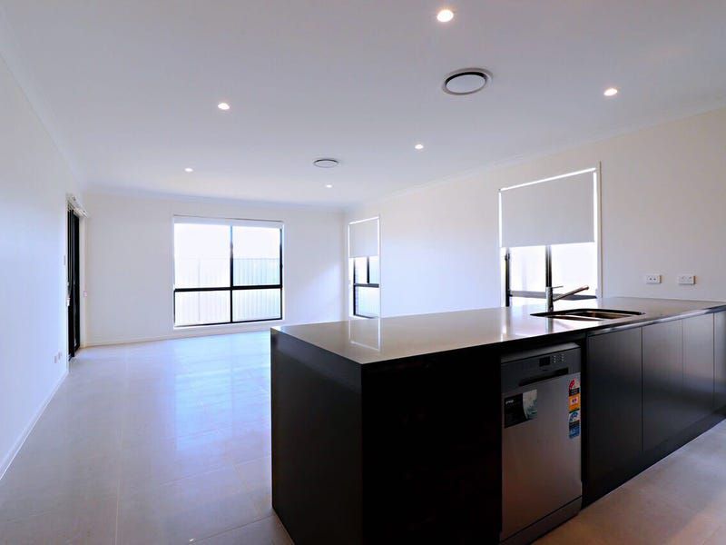 30 Percy Street, Gregory Hills