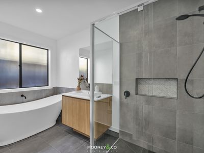 4 Tulloch Street, Botanic Ridge