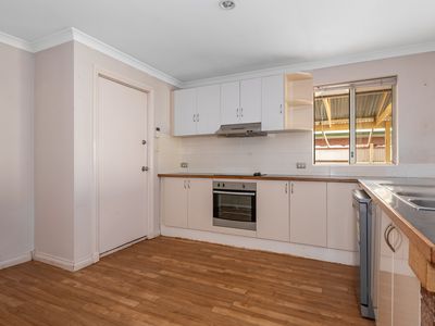 6 Killington Crescent, Boulder