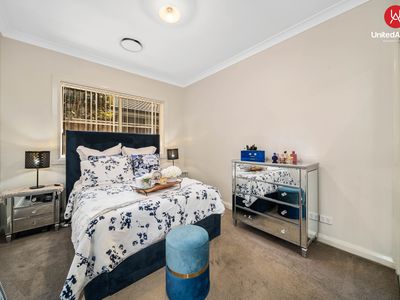 156 Rosedale Circuit, Carnes Hill