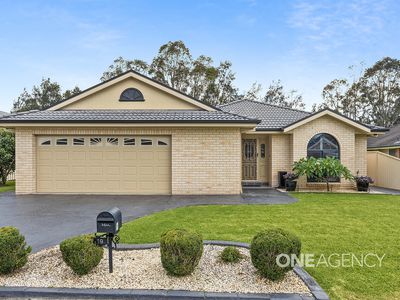 19 Glen-Ayre Avenue, Horsley