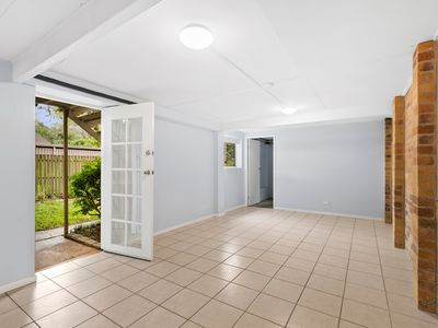 2 / 89 Indooroopilly Road, Taringa