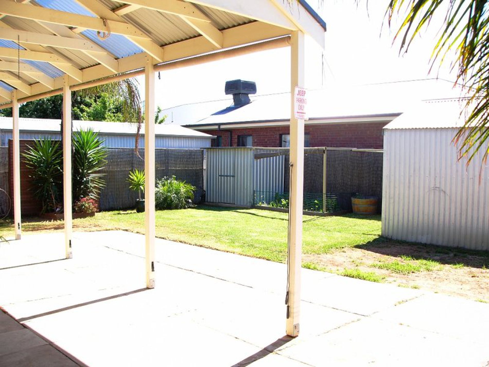 2 Moorland Avenue, Beverley