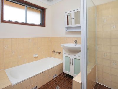 2 / 5 Arcadia Street, Warilla