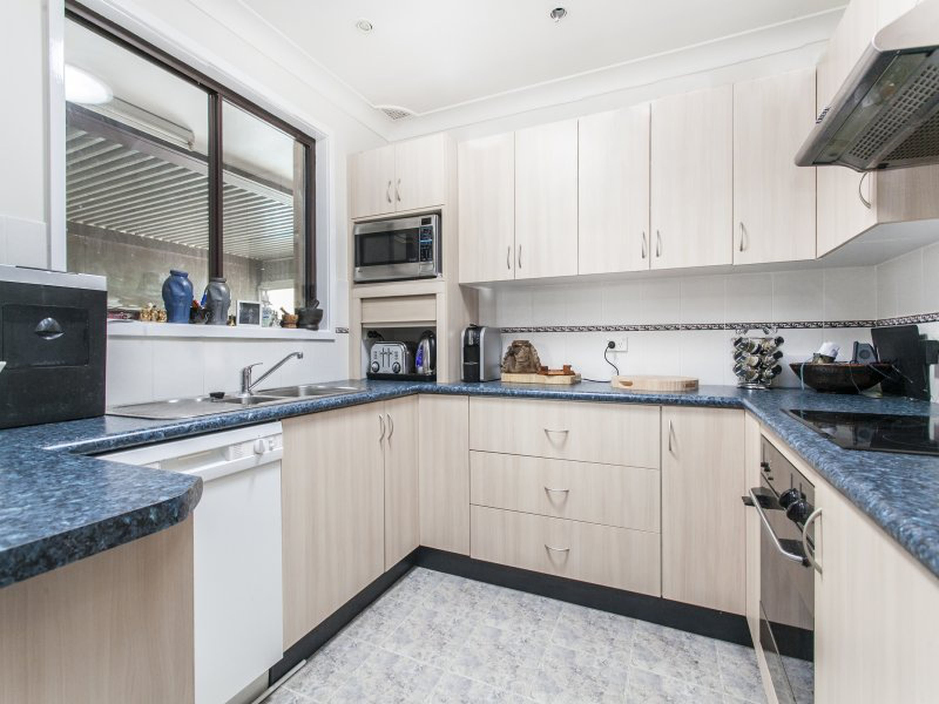 5 Oag Crescent , KINGSWOOD