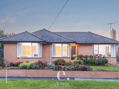 24 Eton Road, Belmont
