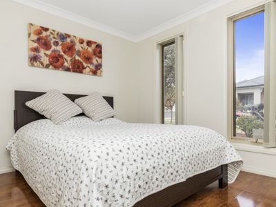 37 Dargy amble, Point Cook