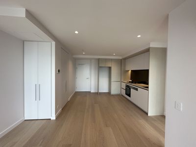 3115 / 628 Flinders Street, Docklands