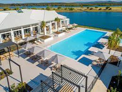 148 Paradise Parade, Jacobs Well