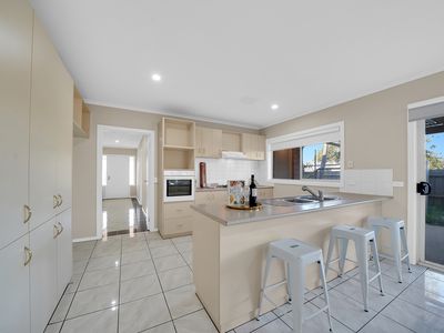 17-19 Michael Court, Grovedale