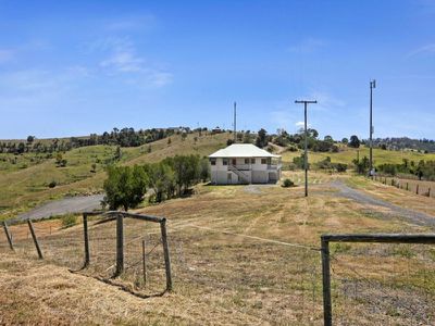 329 Tallegalla Two Tree Hill Road, Minden