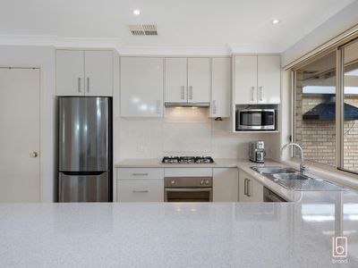 29 Monarch Drive, Hamlyn Terrace