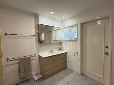 3 Julie Anne Street, Urraween
