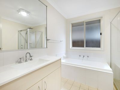 23 Fairfax Street, The Ponds