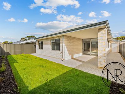 7 Barnevelder Bend, Southern River