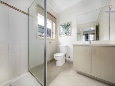 93 Tristania Drive, Point Cook