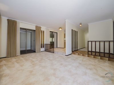 7 Oldham Street, Hillarys