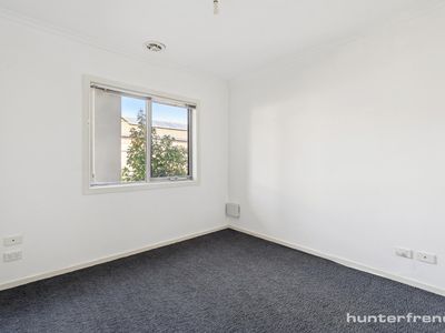 2 / 16 Lynch Court, Altona Meadows