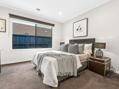 7 Brightstone Drive, Clyde North